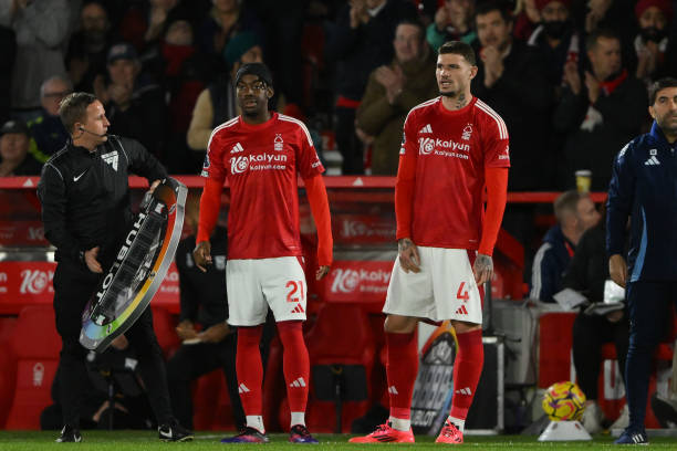 战术调整与 战术调整与